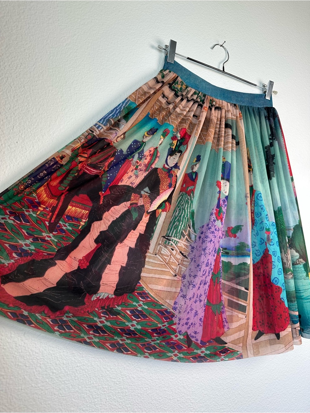 BlackMilk STUNNING Multicolor Asian Figure Landscape Painting Sheer Midi Skirt M